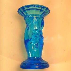 Vintage FENTON Blue Mini Hand Vase Or Candleholder.